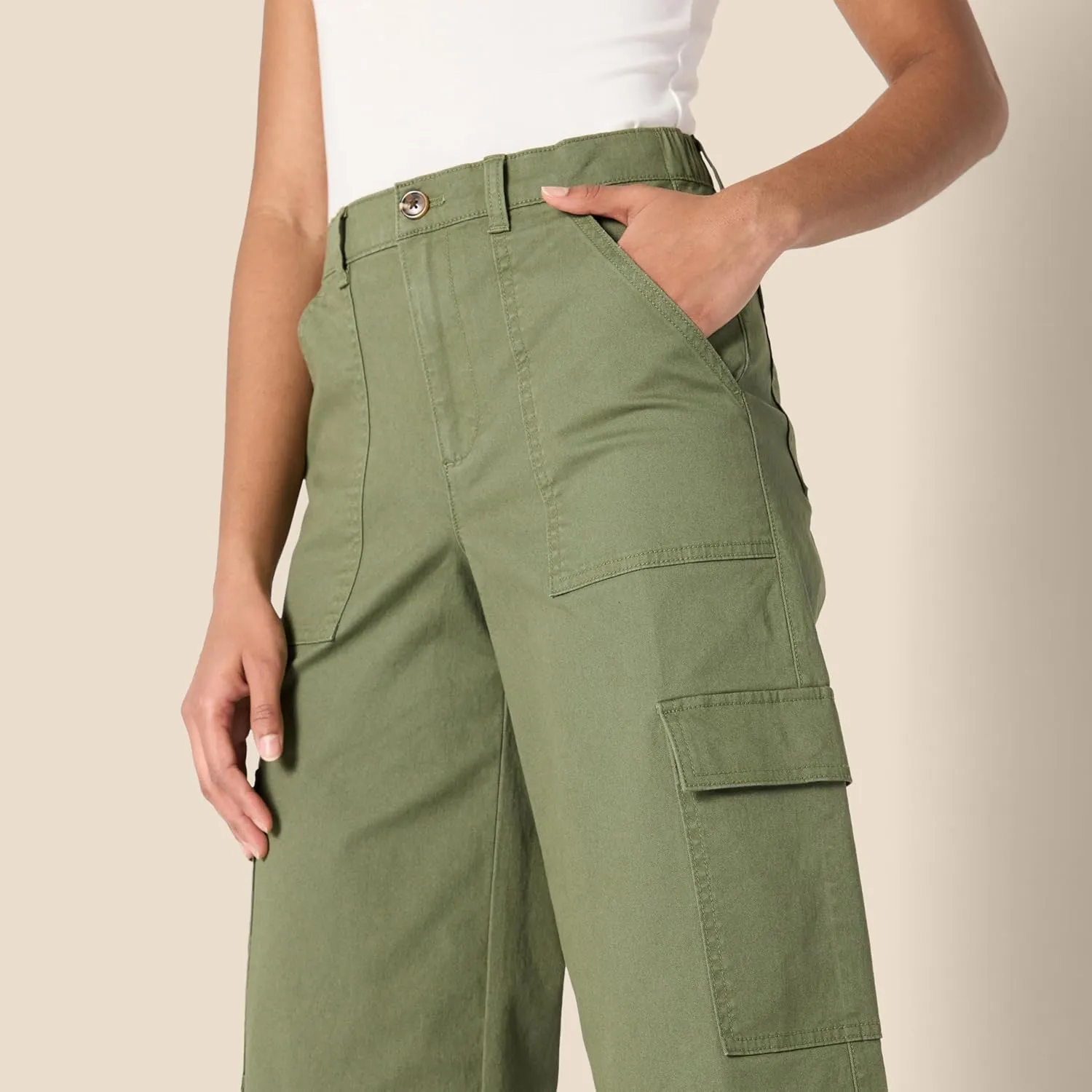 Amazon Essentials Women's High-Rise Regular-Fit Full-Length Cargo Khaki Pant