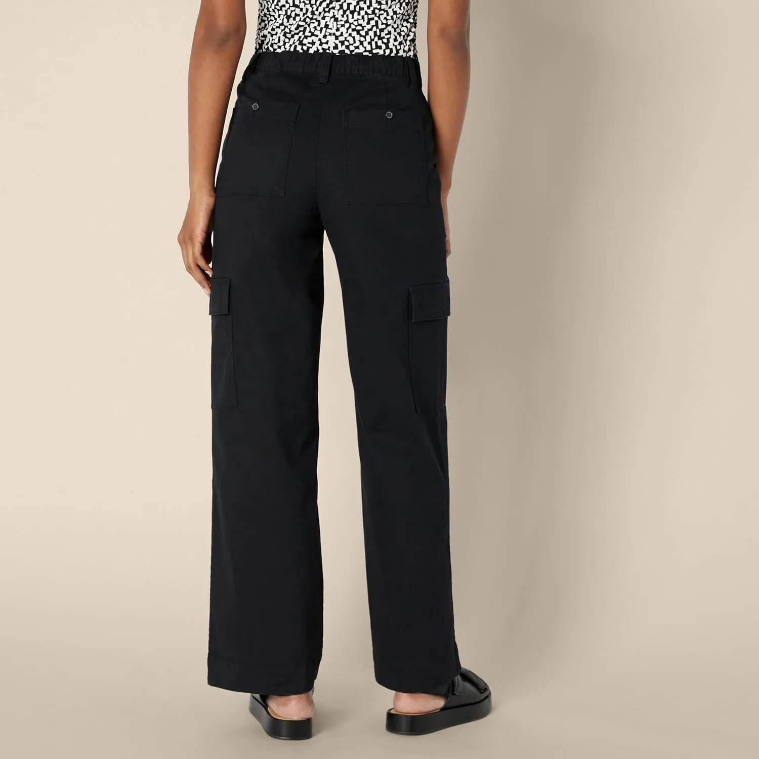Amazon Essentials Women's High-Rise Regular-Fit Full-Length Cargo Khaki Pant