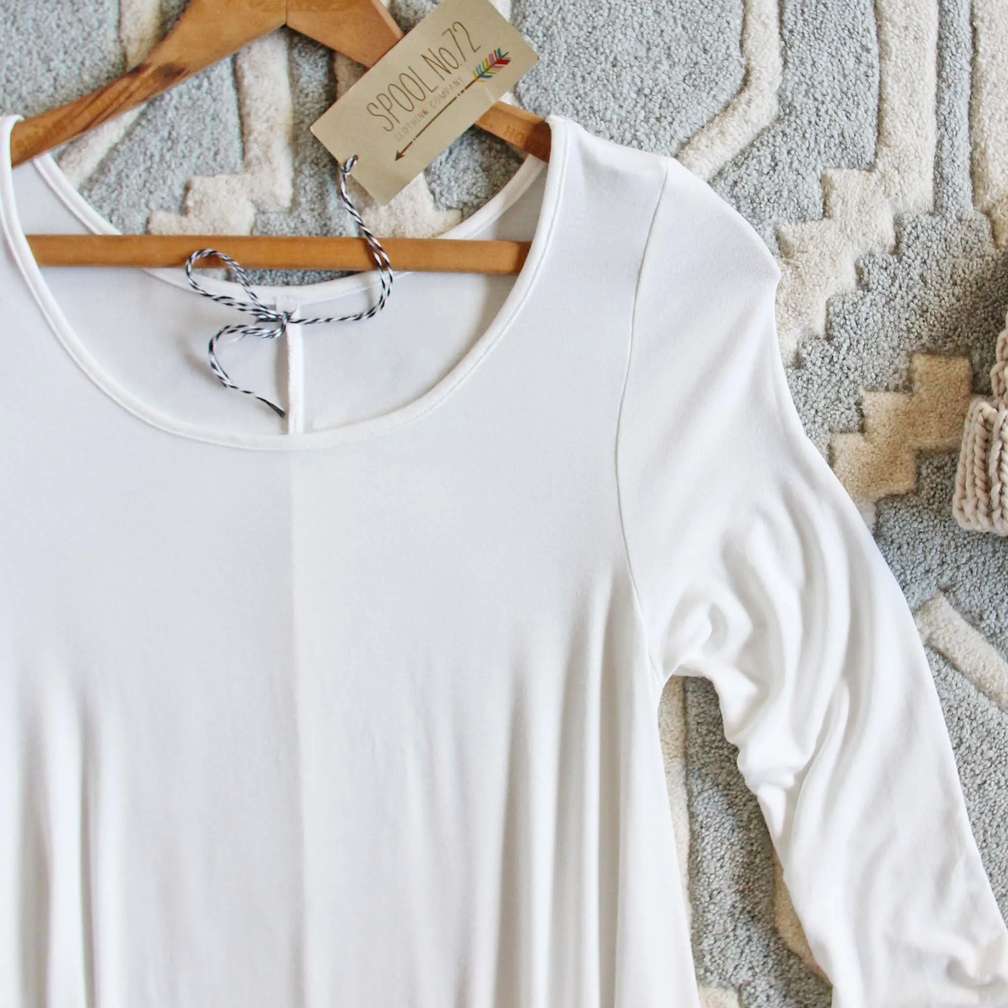 Flurries Basic Tee in White