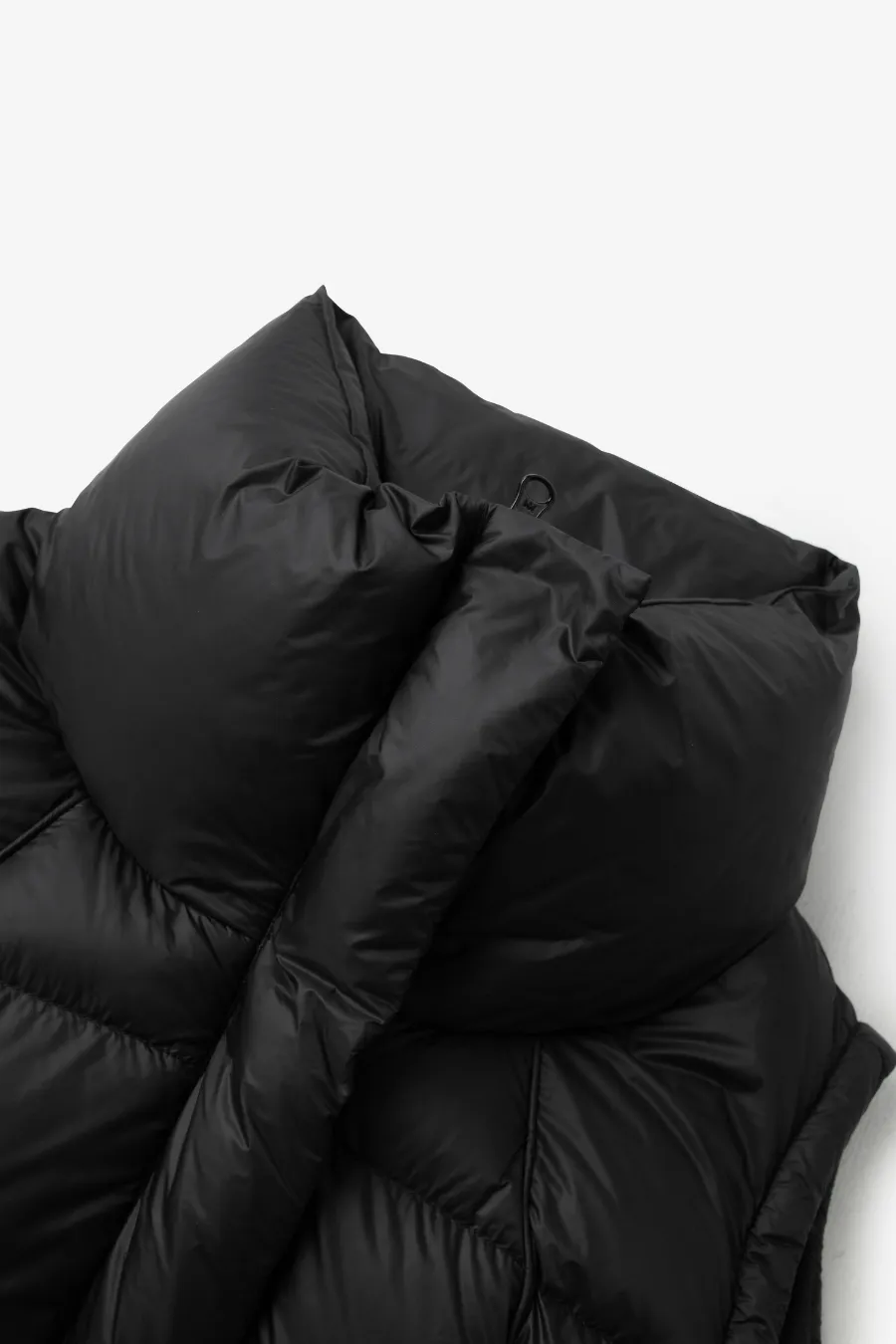 High Neck Goose Down Puffer Vest Black