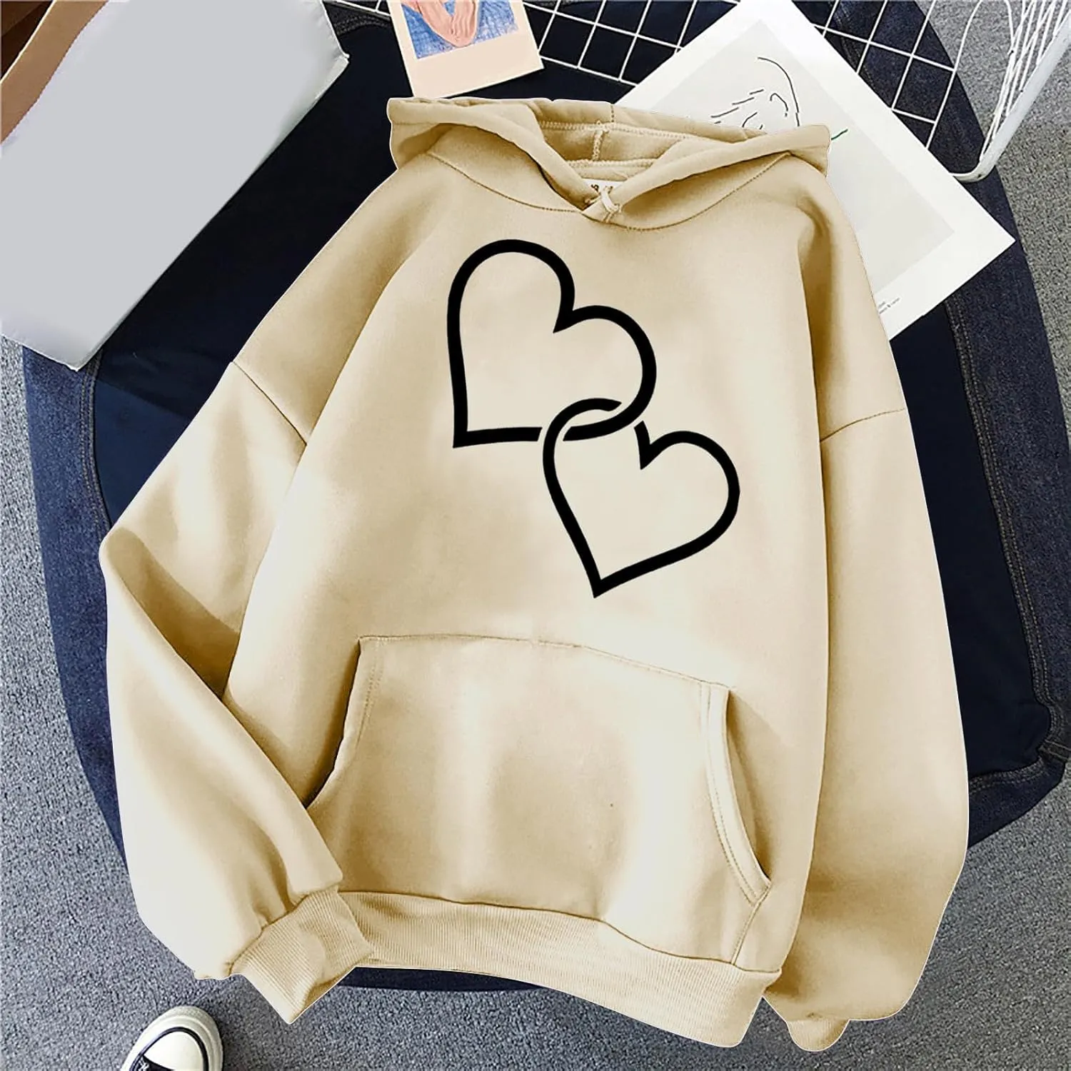 maisdgop Heart Hoodies Women Graphic Sweatshirts Long Sleeve Pullover Sweater Oversized Tops Trendy Valentine's Day Outfits