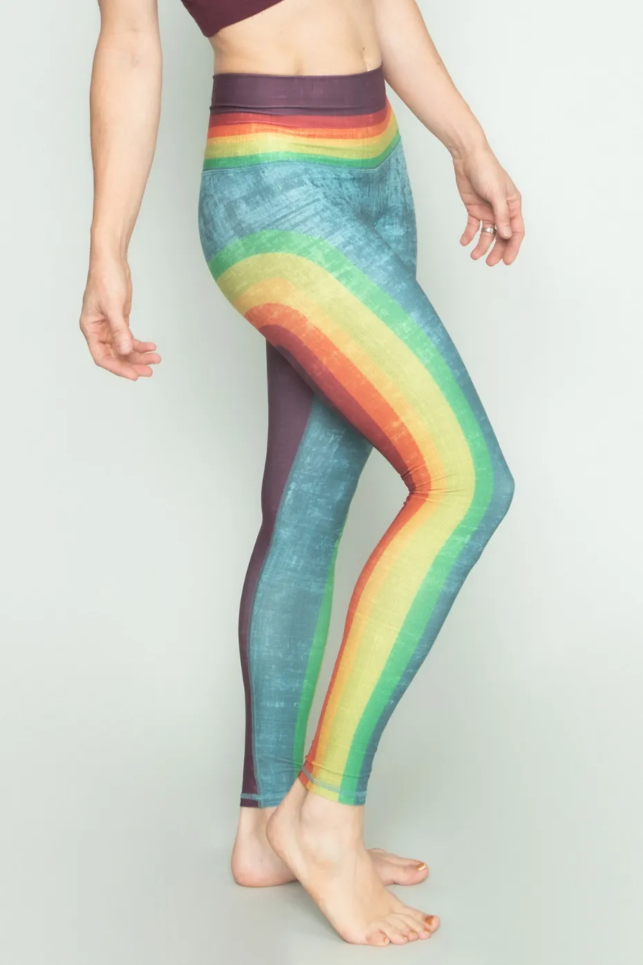 Sol Legging | Retro Rainbow