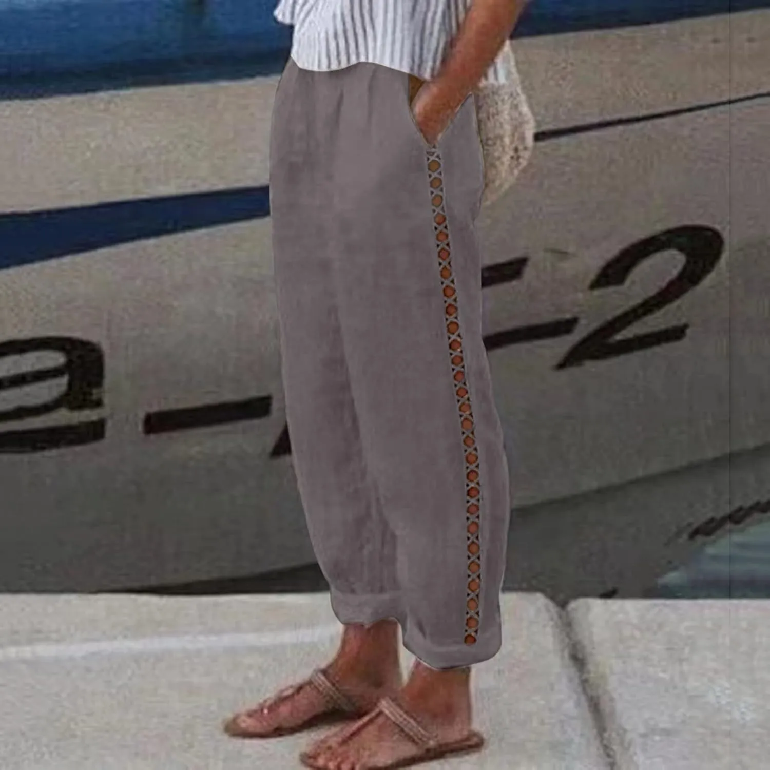 Striped Linen Pants Women Cropped Side Bottom Trim Elastic Waist Capris Lightweight Summer Beach Trousers with Pocket
