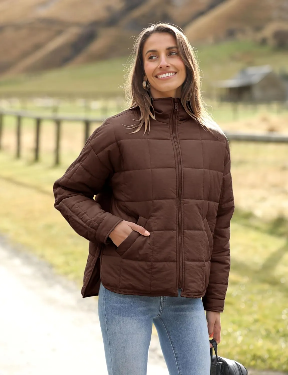 Watashi Women's Packable Puffer Jacket Long Sleeve Full Zip Lightweight Quilted Coat