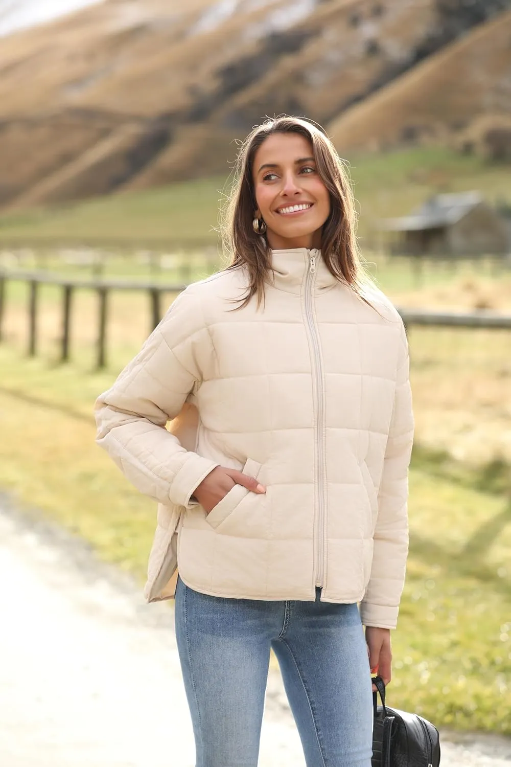 Watashi Women's Packable Puffer Jacket Long Sleeve Full Zip Lightweight Quilted Coat