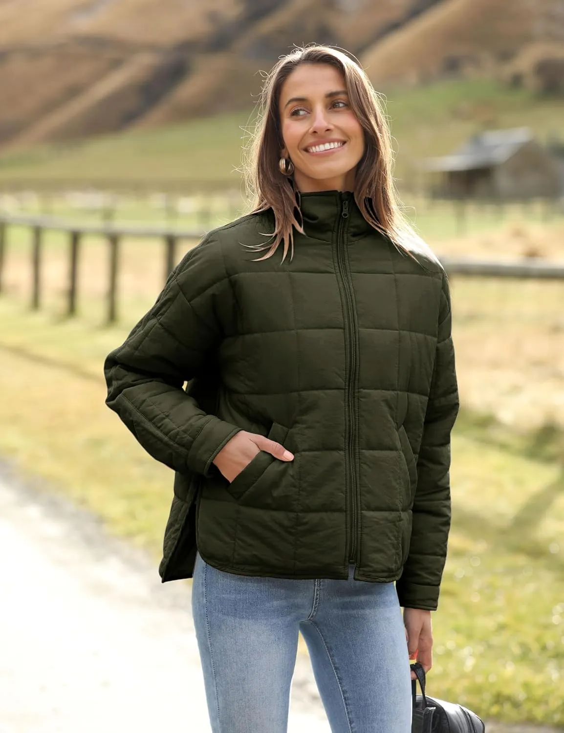 Watashi Women's Packable Puffer Jacket Long Sleeve Full Zip Lightweight Quilted Coat