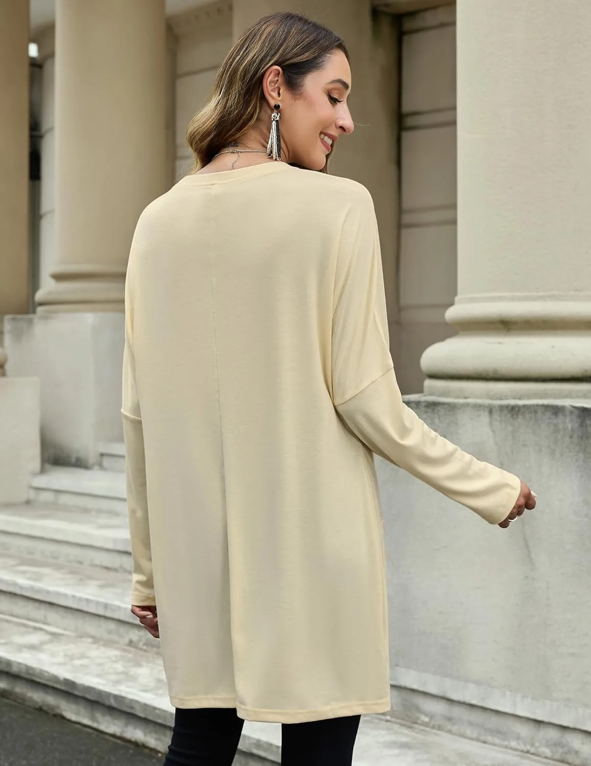 Women Tunics or Tops to Wear with Leggings Loose Fit Long Sleeve Shirt Casual Sweatshirt Fall Outfits with Pocket