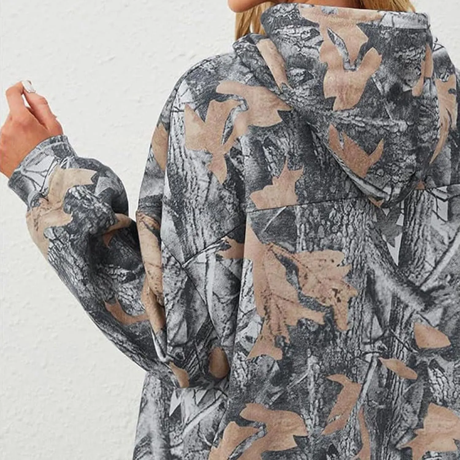 Women's Camo Hoodie Maple Leaf Print Oversized Hooded Sweatshirt Loose Casual Pullover Sweatshirts Long Sleeve Tops